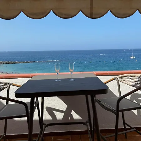 En Cristianos Appartement *