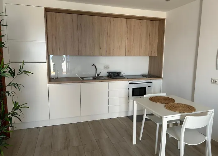 En Cristianos * לוס כריסטיאנוס