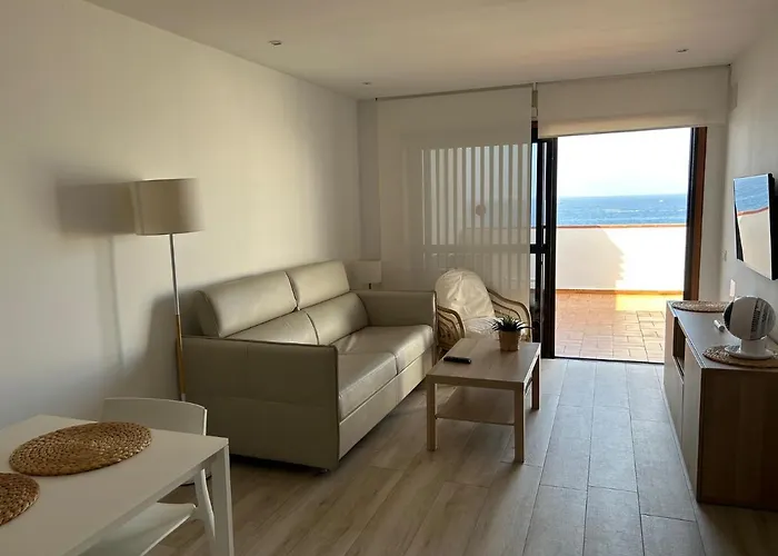 En Cristianos * לוס כריסטיאנוס